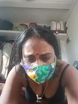 Snapshot of Simi-hot-boudi chatting on 9, 7, 2026 Simi-hot-boudi online show from 9, 7, 2026