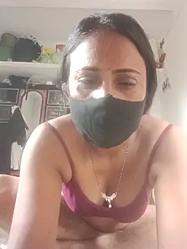 Snapshot of Simi-hot-boudi chatting on 15, 7, 2026 Simi-hot-boudi online show from 15, 7, 2026