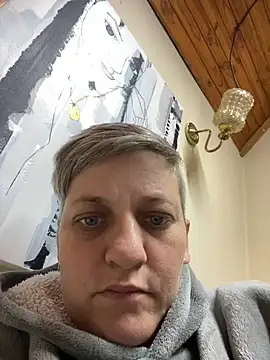 Snapshot of blueiceeyes chatting on 25, 7, 2026 blueiceeyes online show from 25, 7, 2026