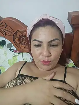 Agata Traviesa online show from 21, 7, 2026