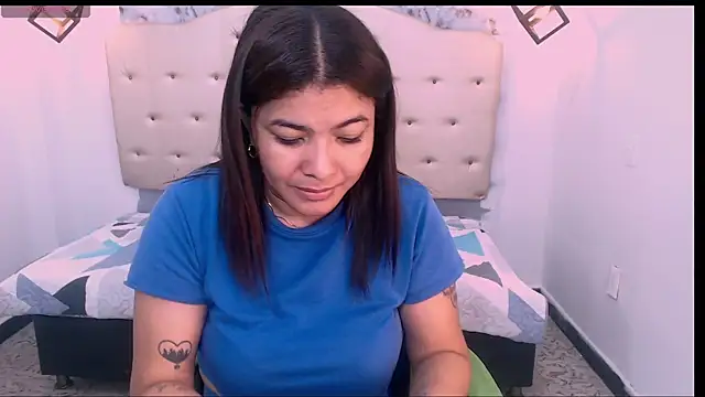 brenda-hot21 online show from 15, 6, 2026