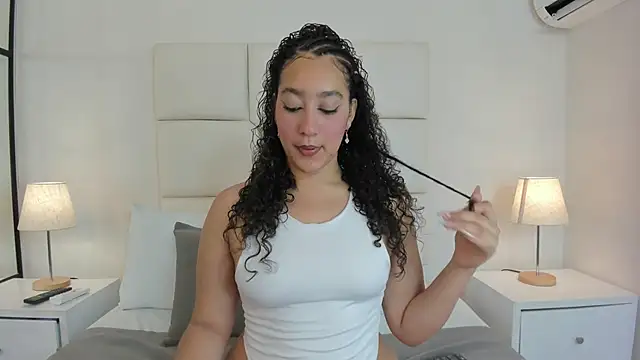NaomiCambels online show from 1, 7, 2026
