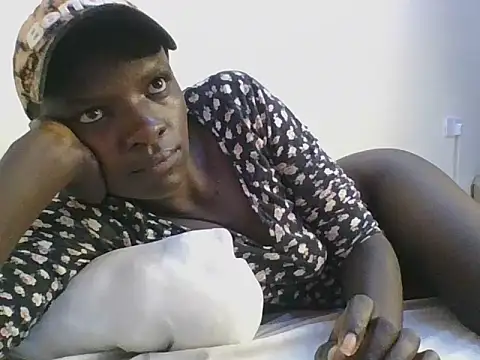 Snapshot of ebonypetite2 chatting on 30, 6, 2026 ebonypetite2 online show from 30, 6, 2026