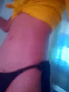 bonequinhaGatinha online show from 14, 6, 2026