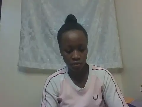 Snapshot of Sweet-cherrry chatting on 9, 7, 2026 Sweet-cherrry online show from 9, 7, 2026