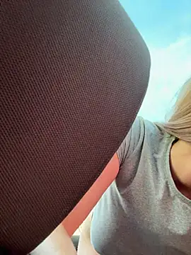 girl-Emily online show from 26, 6, 2026