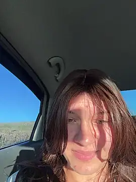 girl-Emily online show from 3, 8, 2026