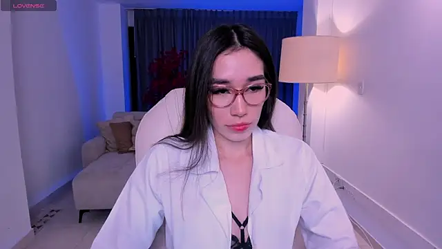 Snapshot of Emma_caarter_ chatting on 19, 6, 2026 Emma caarter online show from 19, 6, 2026