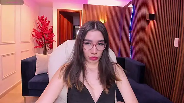 Snapshot of Emma_caarter_ chatting on 15, 7, 2026 Emma caarter online show from 15, 7, 2026