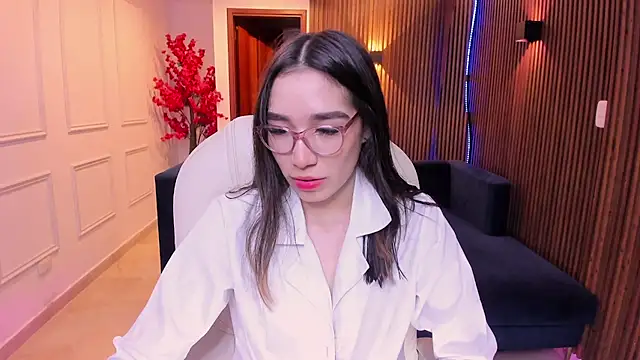 Snapshot of Emma_caarter_ chatting on 23, 7, 2026 Emma caarter online show from 23, 7, 2026