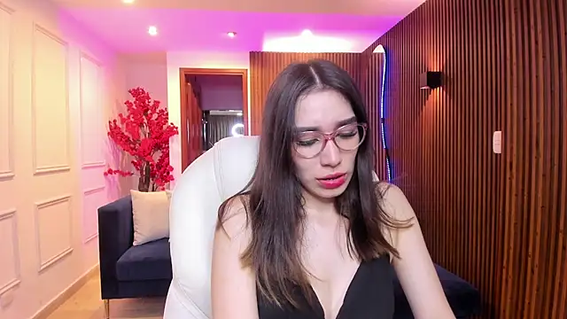 Snapshot of Emma_caarter_ chatting on 30, 7, 2026 Emma caarter online show from 30, 7, 2026