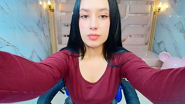 Snapshot of Aleja_r_ chatting on 2, 7, 2026 Aleja r online show from 2, 7, 2026
