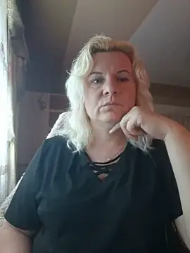 Snapshot of VikaRaine555 chatting on 13, 6, 2026 VikaRaine555 online show from 13, 6, 2026