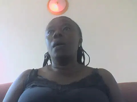 laula3030 online show from 30, 6, 2026