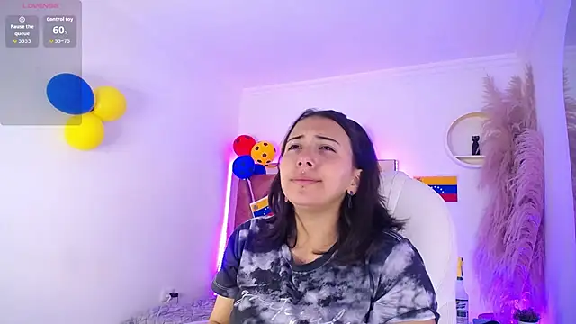 Camiila  1 online show from 6, 7, 2026