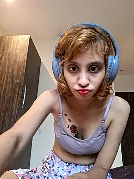 Snapshot of Alishaaroralive chatting on 24, 6, 2026 Alishaaroralive online show from 24, 6, 2026