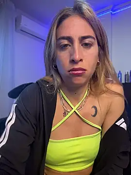 Snapshot of NicoleWilder chatting on 28, 7, 2026 NicoleWilder online show from 28, 7, 2026