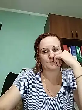 KarinaFlower99 online show from 15, 7, 2026