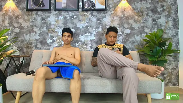 Snapshot of Alejandro_and_Deiby chatting on 6, 7, 2026 Alejandro and Deiby online show from 6, 7, 2026
