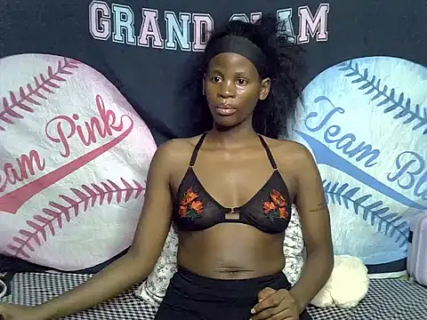 Snapshot of Queen_slay2 chatting on 4, 7, 2026 Queen slay2 online show from 4, 7, 2026