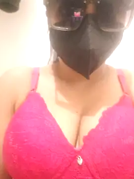 muskankumari11 online show from 15, 6, 2026