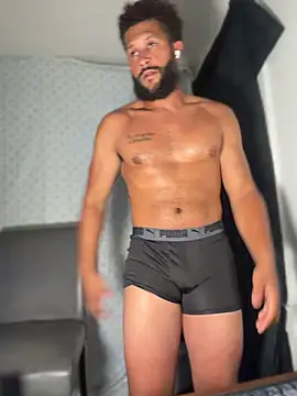 HungStr8Lightskin online show from 29, 6, 2026