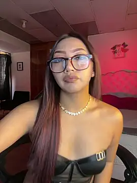 Cattleya Love online show from 15, 7, 2026