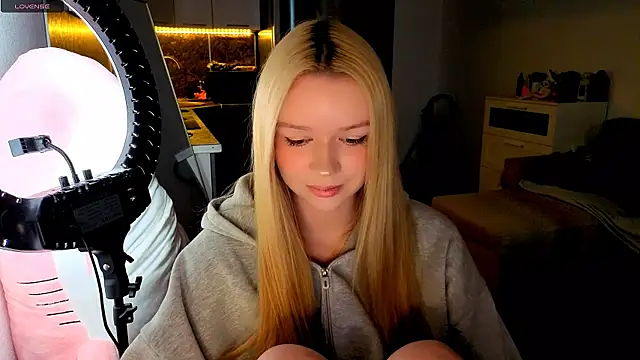 Snapshot of viyy chatting on 16, 7, 2026 viyy online show from 16, 7, 2026