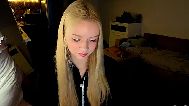 Snapshot of viyy chatting on 28, 7, 2026 viyy online show from 28, 7, 2026