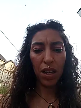 Snapshot of Mr_Inama_and_Mme_Amani chatting on 20, 6, 2026 Mr Inama and Mme Amani online show from 20, 6, 2026