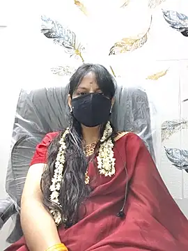 Snapshot of Tamil_white_beauty chatting on 28, 7, 2026 Tamil white beauty online show from 28, 7, 2026