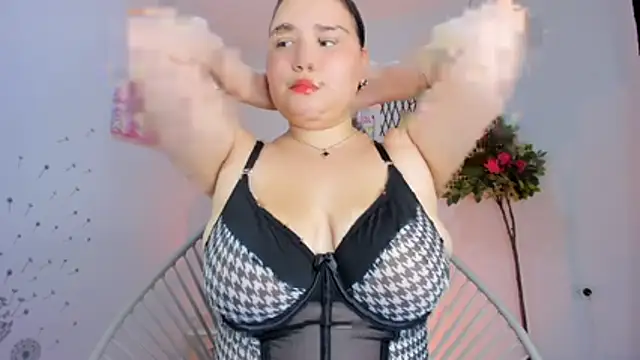  bianca busty online show from 25, 6, 2026
