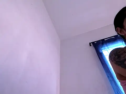 Snapshot of aisha_duque_ chatting on 17, 7, 2026 aisha duque online show from 17, 7, 2026