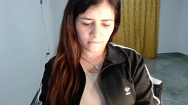 Luna zoe online show from 4, 8, 2026