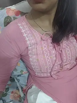 Snapshot of Ritika_jha01 chatting on 28, 6, 2026 Ritika jha01 online show from 28, 6, 2026