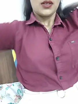 Snapshot of Ritika_jha01 chatting on 7, 7, 2026 Ritika jha01 online show from 7, 7, 2026