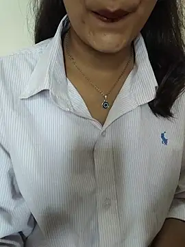 Snapshot of Ritika_jha01 chatting on 11, 7, 2026 Ritika jha01 online show from 11, 7, 2026