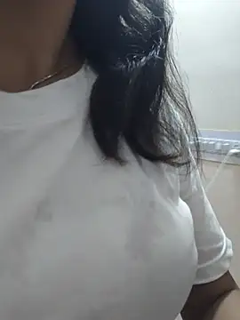 Snapshot of Ritika_jha01 chatting on 25, 7, 2026 Ritika jha01 online show from 25, 7, 2026