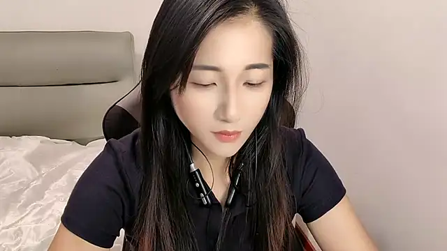 Qianqian-666 online show from 23, 6, 2026