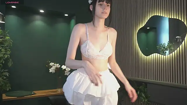 Michelle Rain online show from 12, 7, 2026