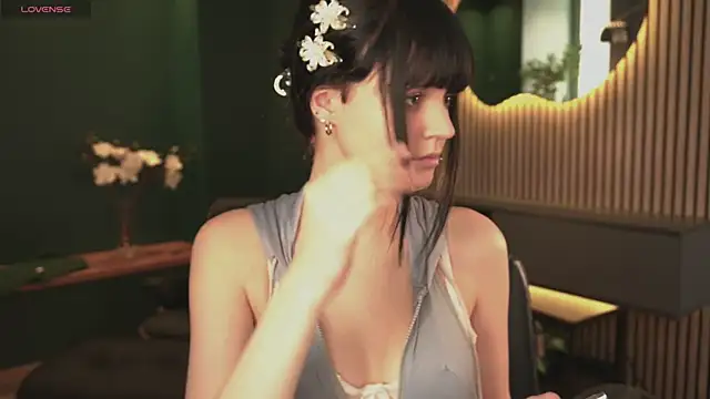 Michelle Rain online show from 15, 7, 2026