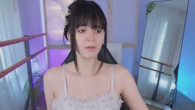 Michelle Rain online show from 22, 7, 2026