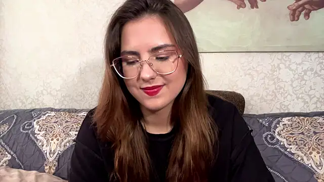 Mina Aston online show from 24, 7, 2026