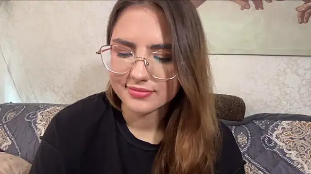 Mina Aston online show from 27, 7, 2026