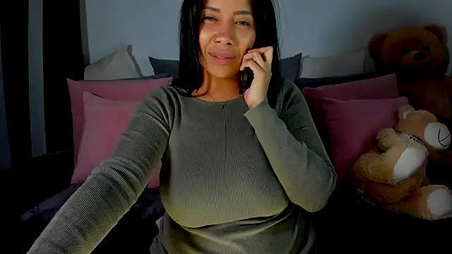 NicolePasqualott online show from 28, 12, 2024