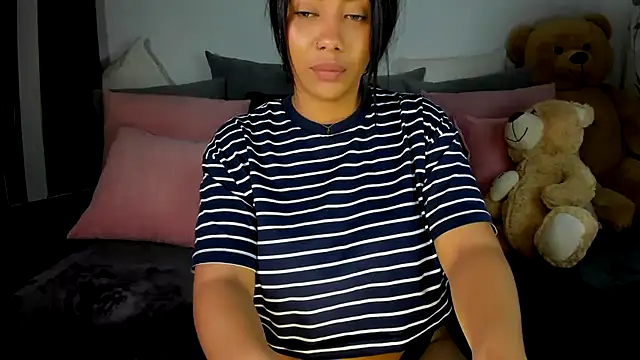 NicolePasqualott online show from 29, 12, 2024