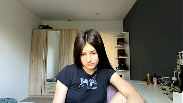 Snapshot of SpanishRooter chatting on 30, 7, 2026 SpanishRooter online show from 30, 7, 2026