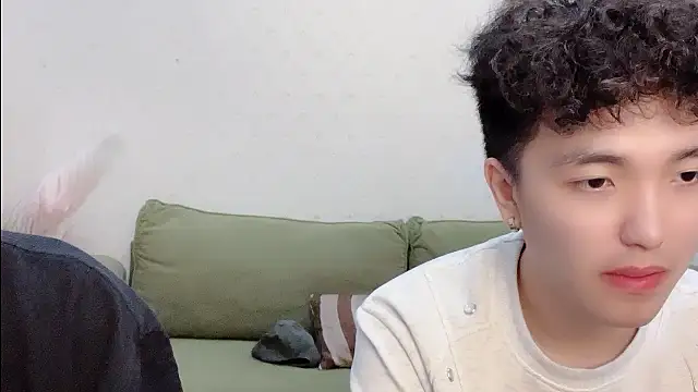 Snapshot of GF_001 chatting on 3, 7, 2026 GF 001 online show from 3, 7, 2026