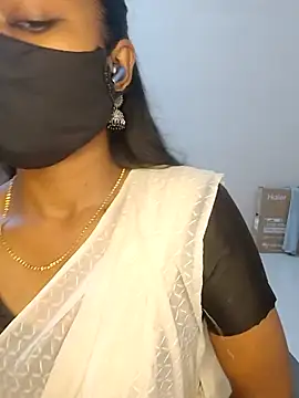 YALINITWO7 TAMIL online show from 19, 7, 2026