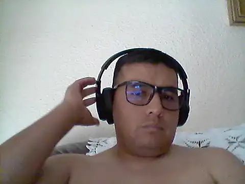 Snapshot of Levitery chatting on 18, 6, 2026 Levitery online show from 18, 6, 2026